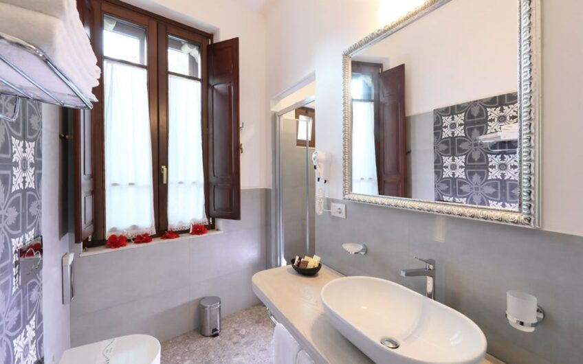 Taormina Luxury Room