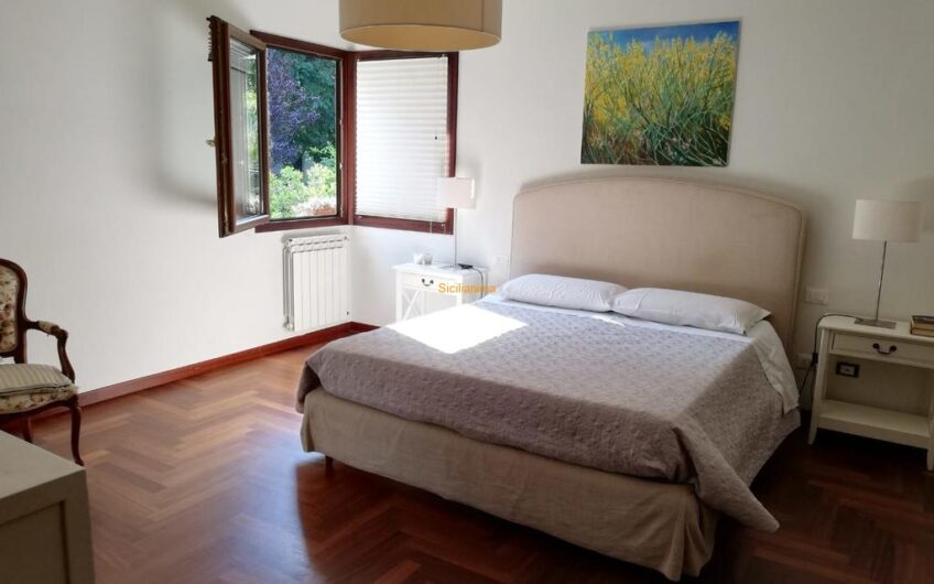 Villa Floras