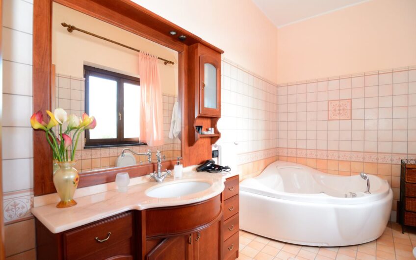 Etna Milo Aparthotel