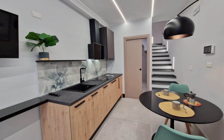 aMuRy Loft